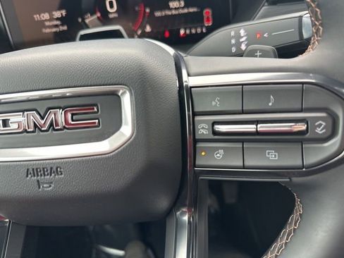 Used 2025 GMC Acadia AT4 w/ Super Cruise Package image 20