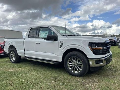 New 2026 Ford F150 XLT w/ XLT Chrome Appearance Package image 10