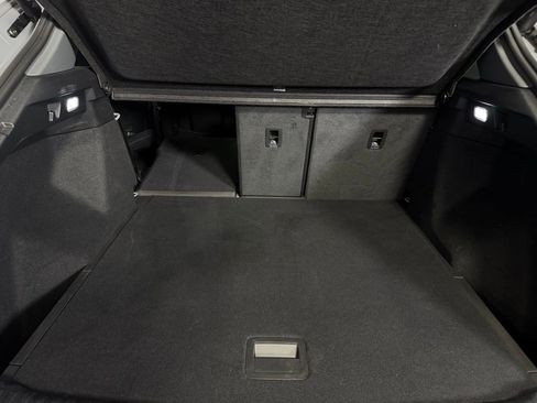 Used 2024 Audi Q4 e-tron Premium Plus w/ Premium Plus image 30