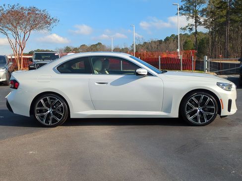 Certified 2023 BMW 230i 230i w/ Premium Package image 11