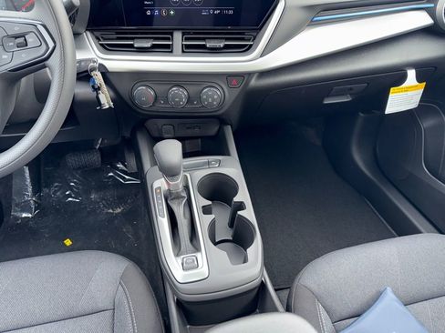 New 2026 Chevrolet Trax LS w/ LS Convenience Package FWD image 11