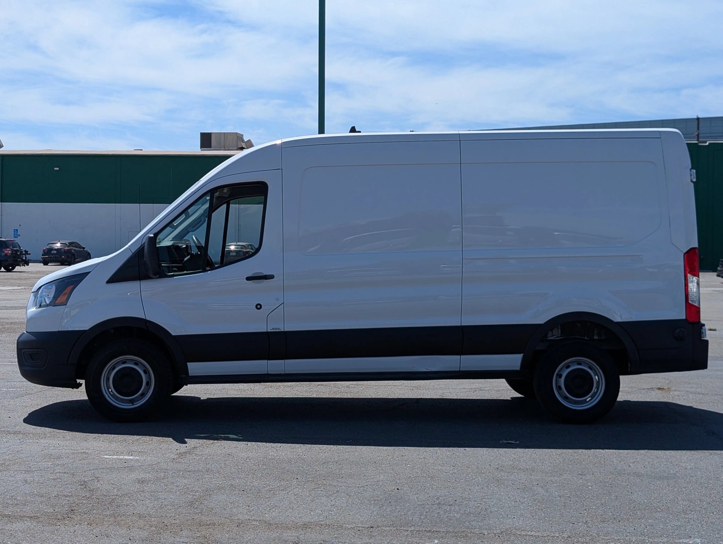 Used 2024 Ford Transit 250 148 Medium Roof w/ Load Area Protection Package RWD image 4