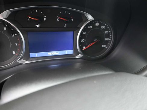 Used 2022 GMC Acadia SLT w/ LPO, Roadside Safety Package AWD/4WD image 15