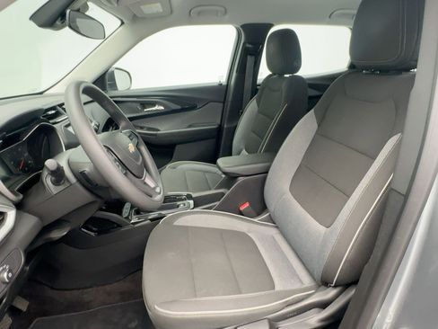 Certified 2023 Chevrolet TrailBlazer LS image 5