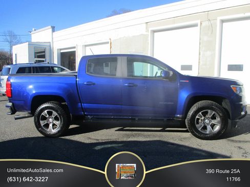 Used 2017 Chevrolet Colorado Z71 AWD/4WD image 6