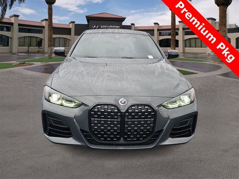 Used 2023 BMW M440i Coupe w/ Premium Package image 3