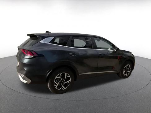 Used 2025 Kia Sportage LX FWD image 15