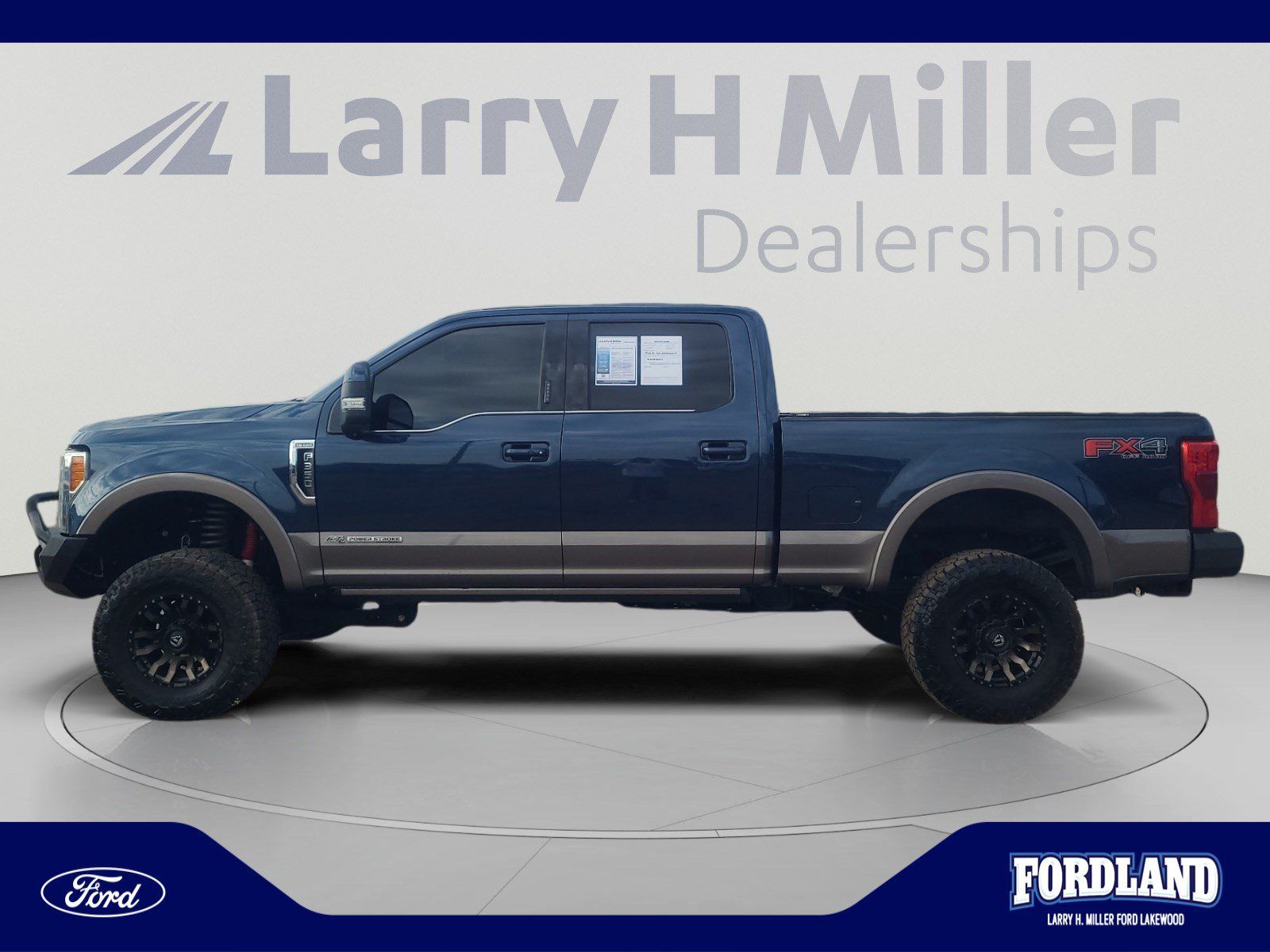 Used 2018 Ford F350 King Ranch w/ King Ranch Ultimate Package AWD/4WD image 2