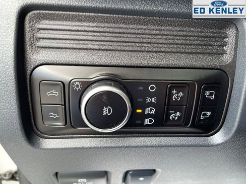 Used 2025 Ford F350 Platinum image 25