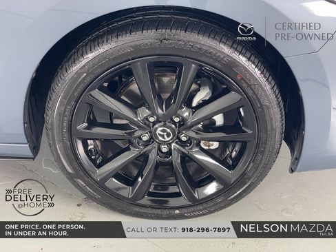 Certified 2025 MAZDA MAZDA3 Carbon image 10