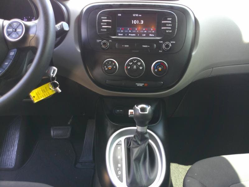 Used 2019 Kia Soul FWD image 15