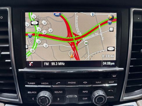 Used 2015 Porsche Panamera w/ Premium Package Plus image 79