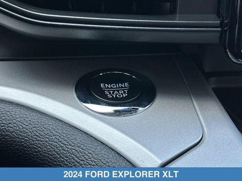 Used 2024 Ford Explorer XLT w/ Class IV Trailer Tow Package AWD/4WD image 25
