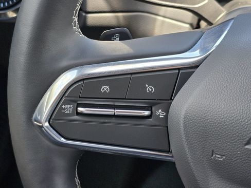 Certified 2025 Chevrolet Equinox EV LT FWD image 29