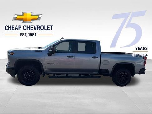 Used 2026 Chevrolet Silverado 2500 LT w/ Trail Boss Package AWD/4WD image 2