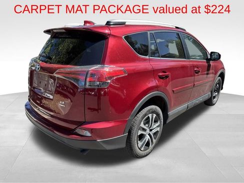 Used 2018 Toyota RAV4 LE w/ Carpet Mat Package AWD/4WD image 7