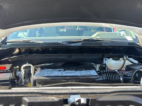 Used 2026 Chevrolet Silverado 1500 LT AWD/4WD image 28
