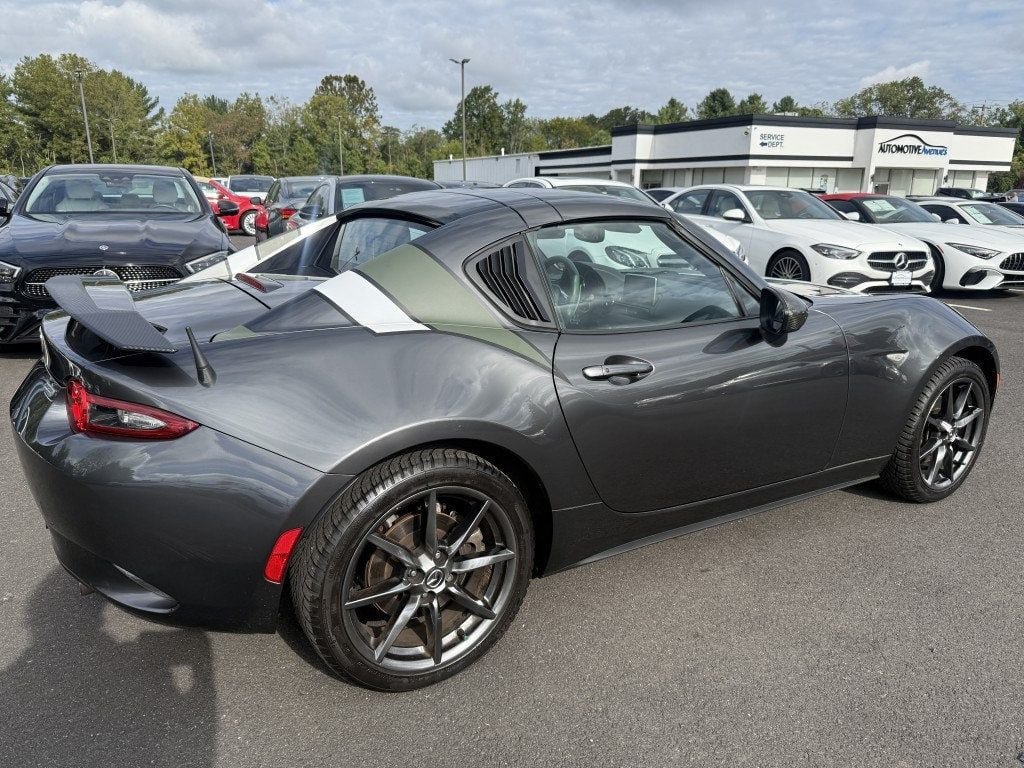 Used 2017 MAZDA MX-5 Miata RF Grand Touring RWD image 4