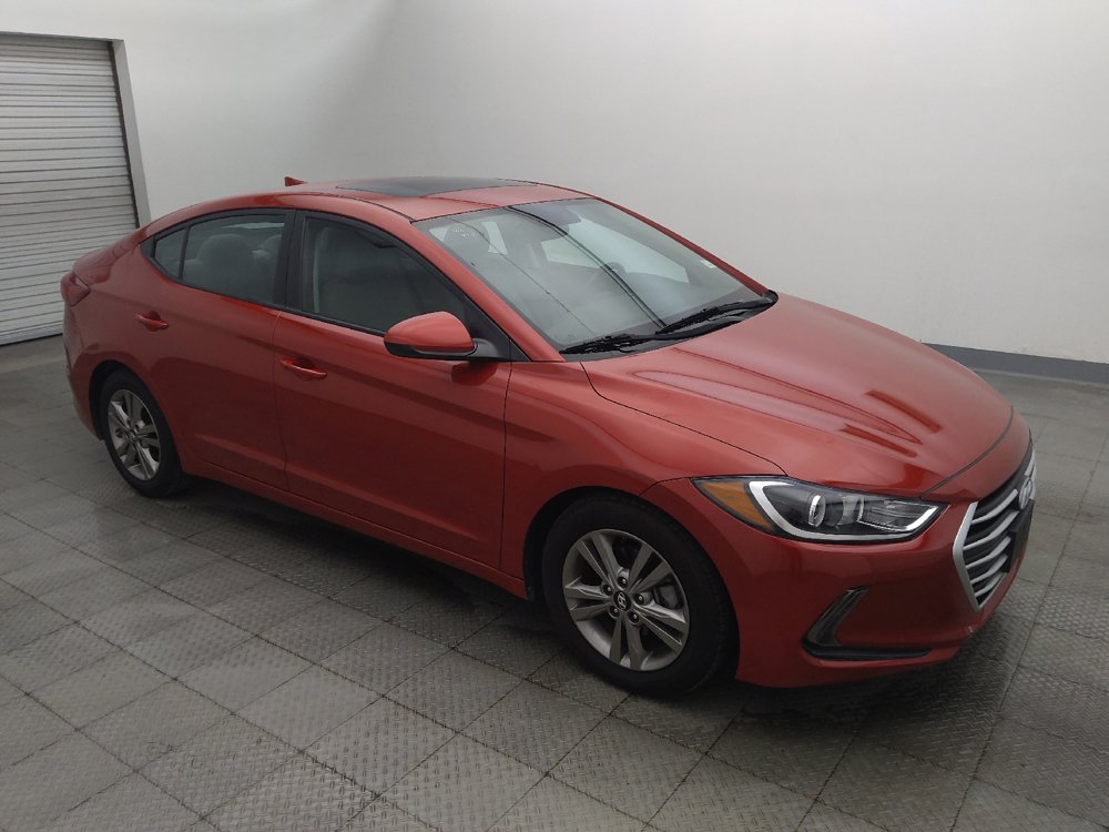 Used 2018 Hyundai Elantra Value Edition FWD image 11