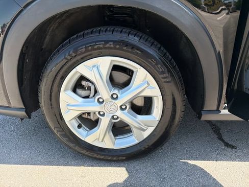 Used 2023 Honda HR-V LX image 31