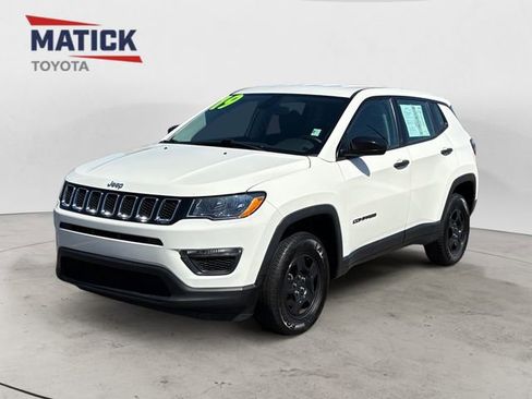Used 2019 Jeep Compass Sport AWD/4WD image 3
