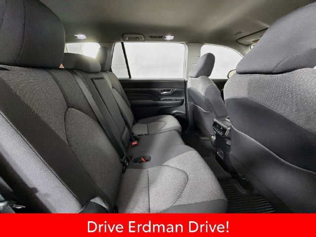 Certified 2025 Toyota Grand Highlander FWD image 28