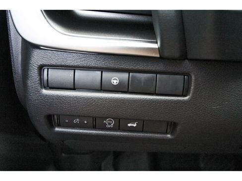 Certified 2026 Nissan Rogue Dark Armor FWD image 19