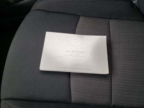 Certified 2021 Nissan Sentra SV image 43