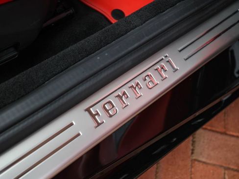 Certified 2019 Ferrari Portofino RWD image 48