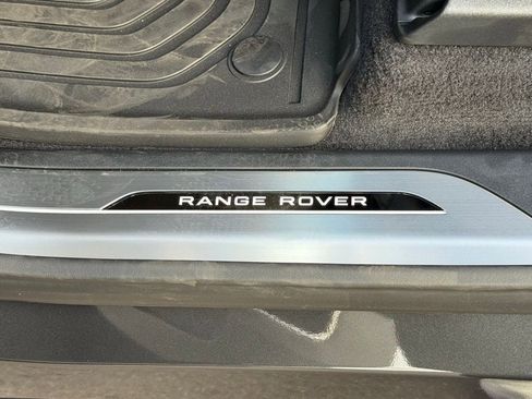 New 2026 Land Rover Range Rover Sport Dynamic SE image 13