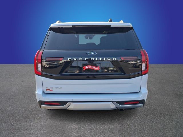 Used 2025 Ford Expedition Platinum AWD/4WD image 5