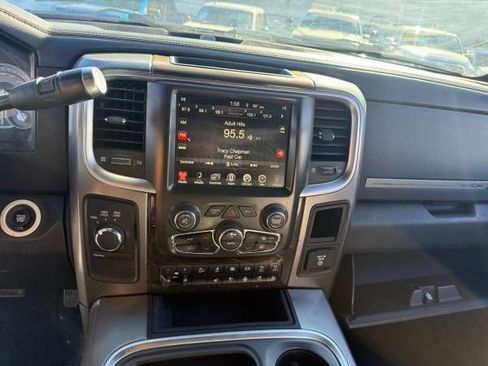 Used 2017 RAM 2500 Limited image 15