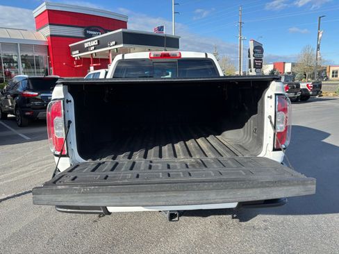 Used 2018 GMC Canyon All Terrain w/ Trailering Package AWD/4WD image 11