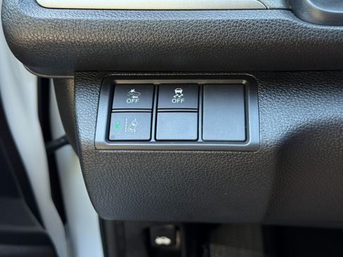 Used 2020 Honda Civic LX image 16