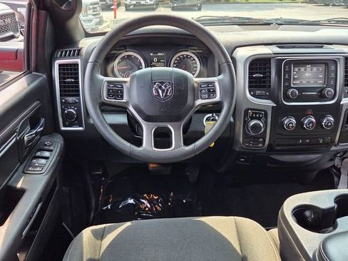 Used 2024 RAM 1500 Warlock AWD/4WD image 13
