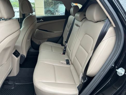 Used 2018 Hyundai Tucson SEL Plus w/ Cargo Package FWD image 11