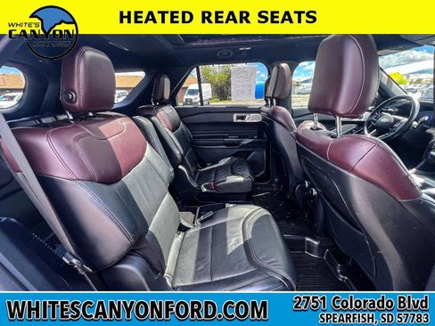 Certified 2020 Ford Explorer Platinum w/ Premium Technology Package AWD/4WD image 14