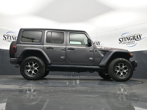Used 2019 Jeep Wrangler Unlimited Rubicon w/ LED Lighting Group AWD/4WD image 33