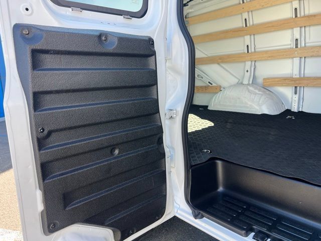 Used 2025 Chevrolet Express 2500 w/ Driver Convenience Package RWD image 20