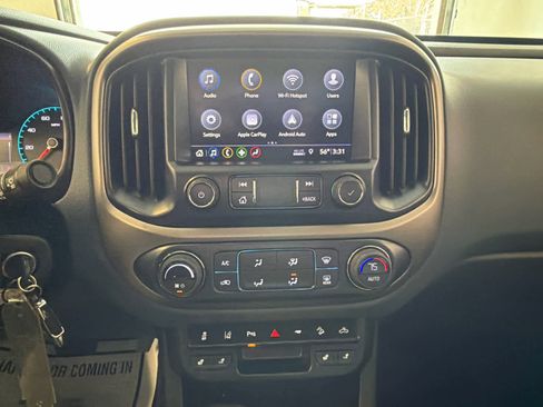 Used 2022 Chevrolet Colorado Z71 w/ Safety Package image 39