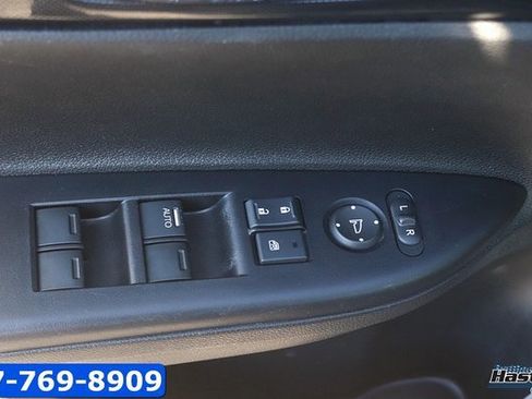 Used 2015 Honda Accord Sport image 11