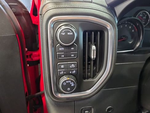 Used 2020 Chevrolet Silverado 1500 RST w/ All-Star Edition AWD/4WD image 22