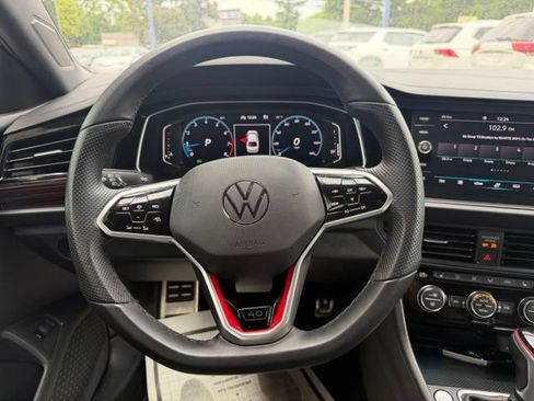 Used 2024 Volkswagen Jetta GLI 40th Anniversary Edition FWD image 18