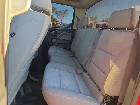 Used 2017 Chevrolet Silverado 1500 Custom RWD image 9