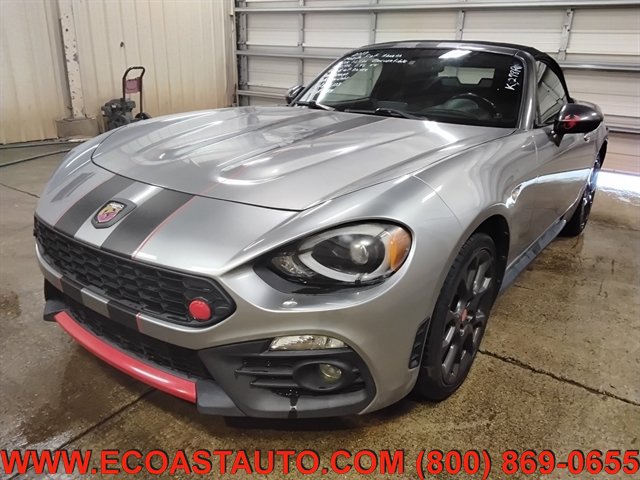 Used 2017 FIAT 124 Spider Abarth RWD image 4