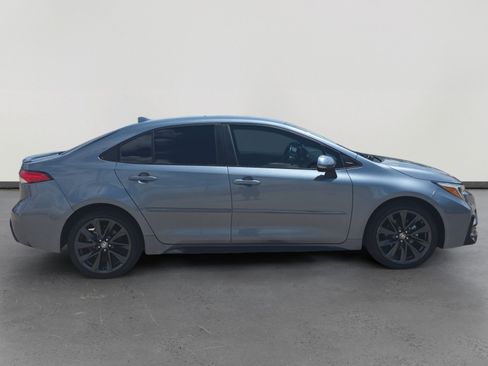 Used 2024 Toyota Corolla SE FWD image 6