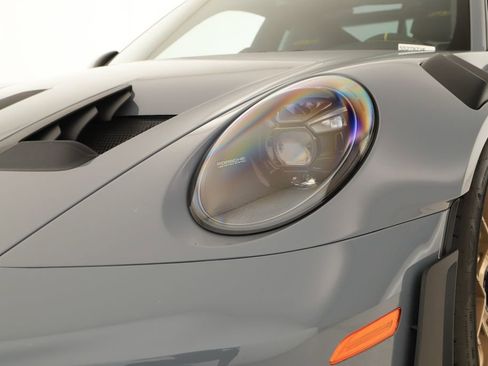 Used 2025 Porsche 911 GT3 RS RWD image 36