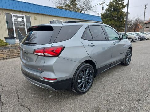 Used 2023 Chevrolet Equinox RS w/ LPO, Floor Liner Package image 4