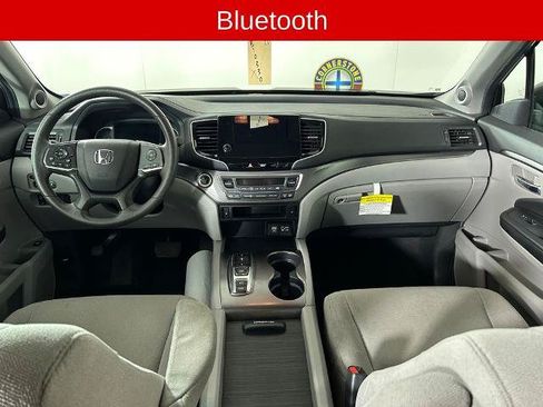 Used 2021 Honda Pilot EX image 5