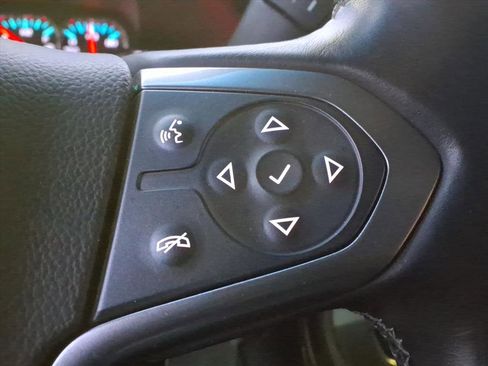 Used 2017 Chevrolet Silverado 1500 LTZ image 29